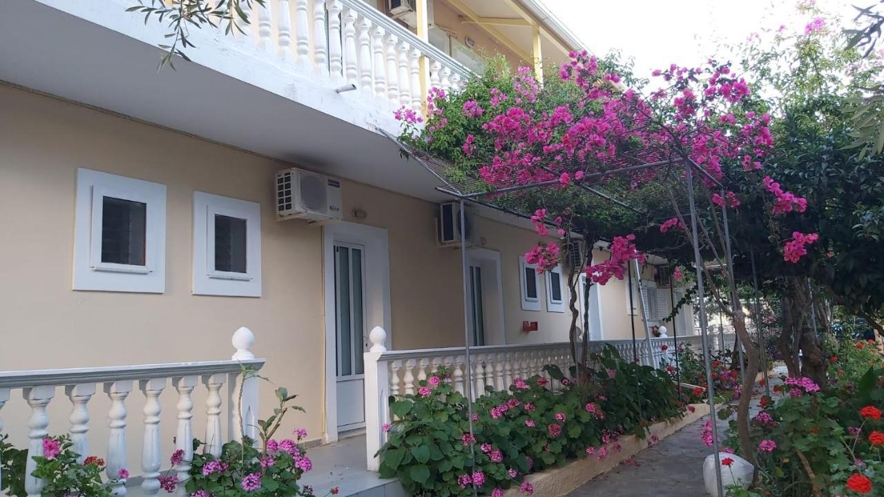 Plános Casa Dyonisia Tsilivi 아파트 호텔 외부 사진