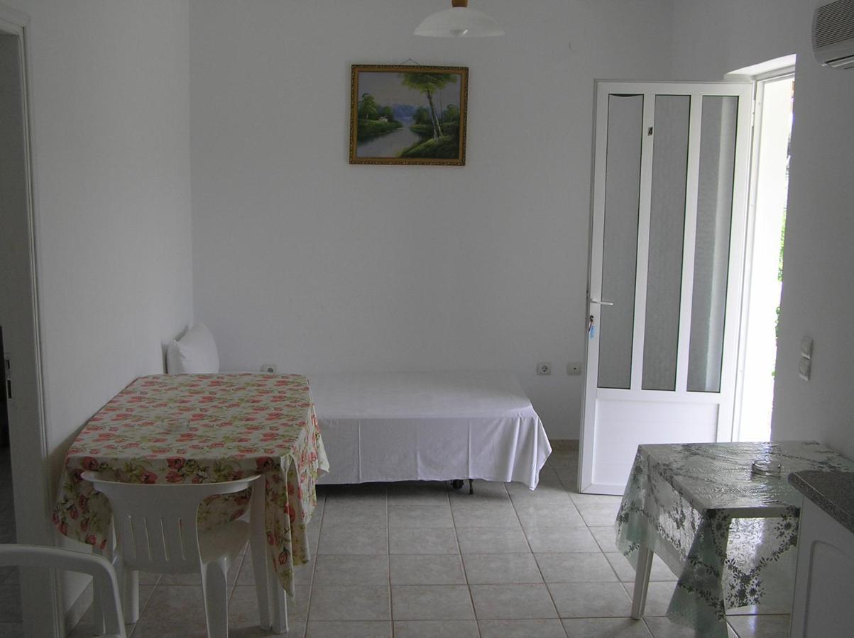 Plános Casa Dyonisia Tsilivi 아파트 호텔 외부 사진