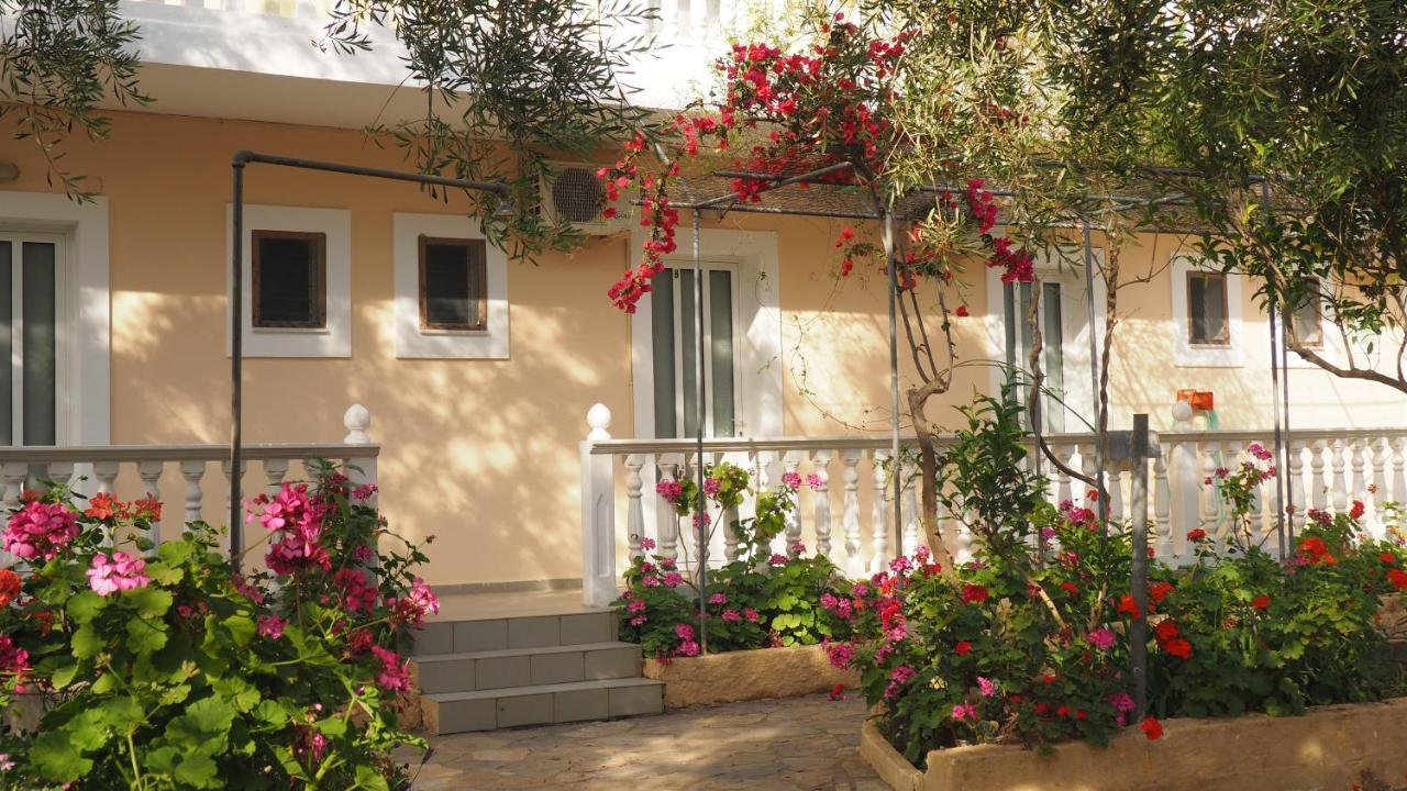 Plános Casa Dyonisia Tsilivi 아파트 호텔 외부 사진